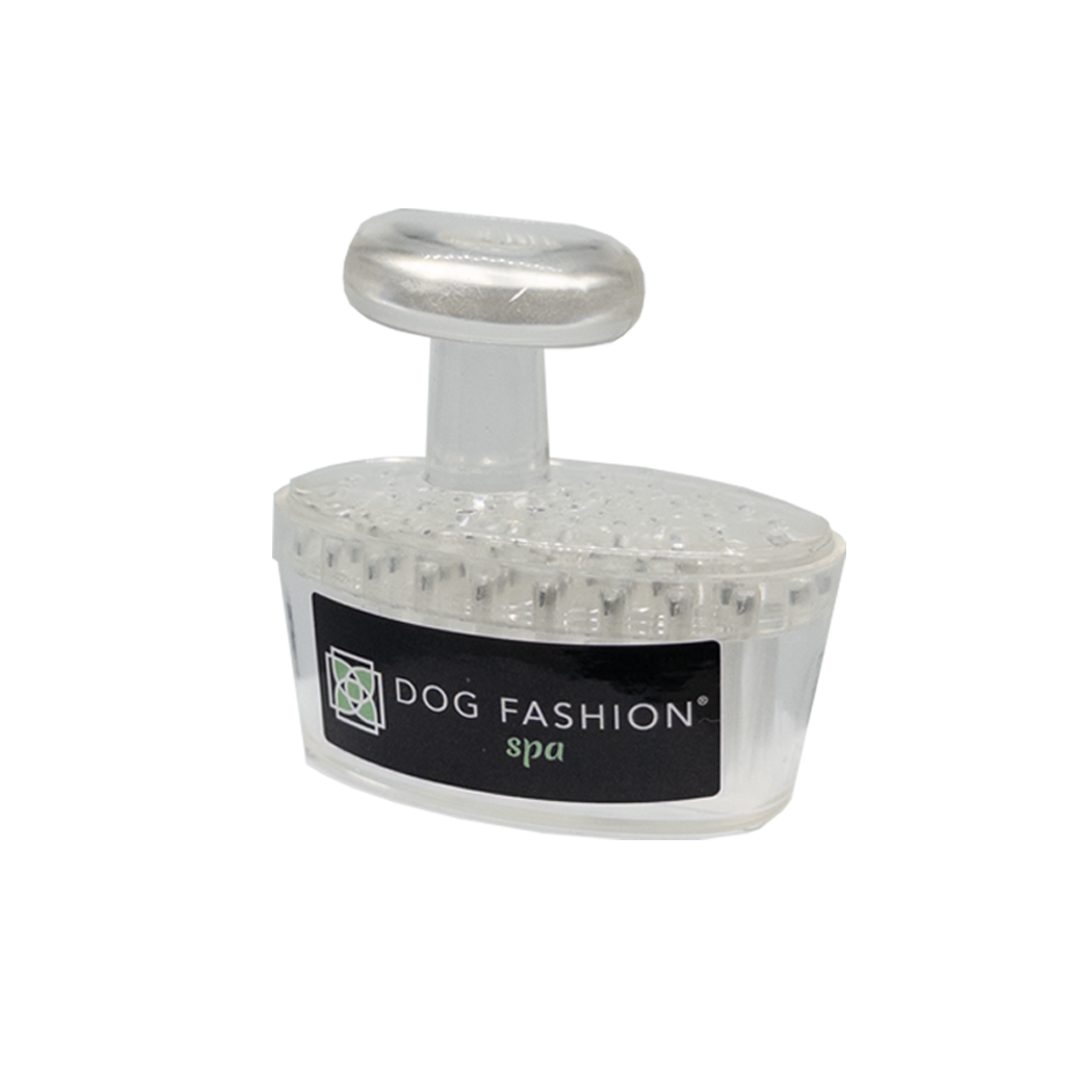 Face and Paw Brush by Dog Fashion Spa